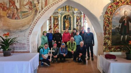 OD SVETNIKA DO SVETNIKA NAD MAČAMI